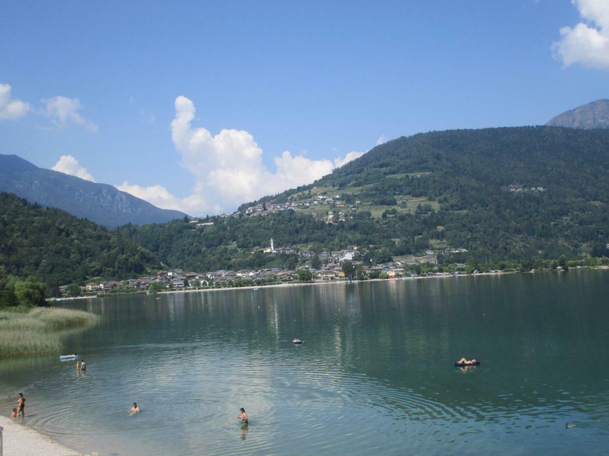 La Perla del Lago Apartamento Calceranica al Lago Exterior foto